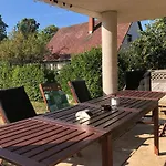 Kertbol A Balatonra Apartamento *