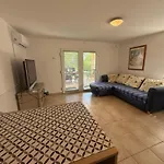 Apartamento Kertbol A Balatonra *