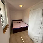 Kertbol A Balatonra * Révfülöp