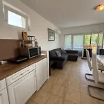 Kertbol A Balatonra Révfülöp