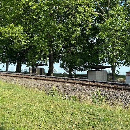 بيت للعطل Kertbol A Balatonra *